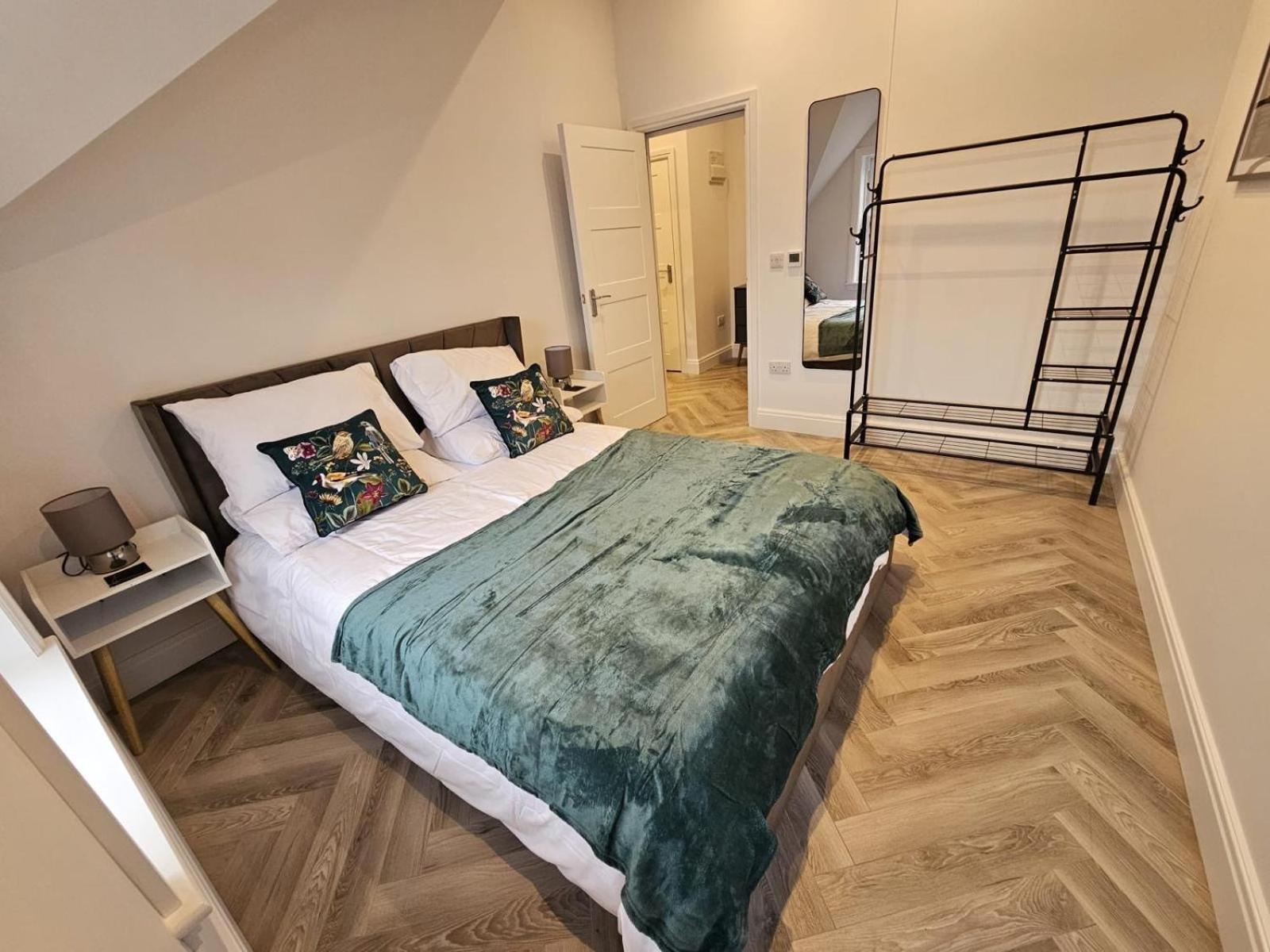 The Loft, Redditch Bagian luar foto